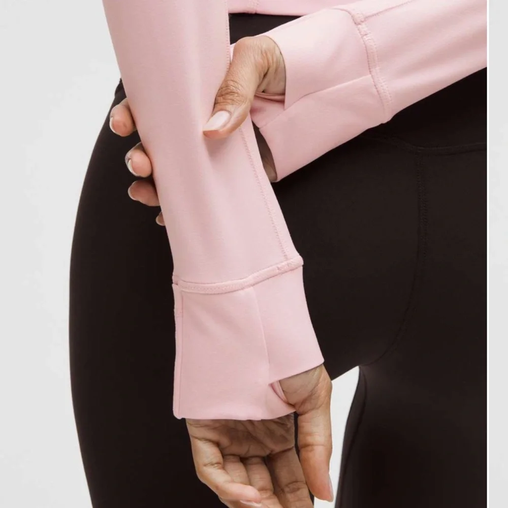 Lululemon Define Cropped Jacket *Nulu
Blissful Pink size 14 - Picture 3 of 12